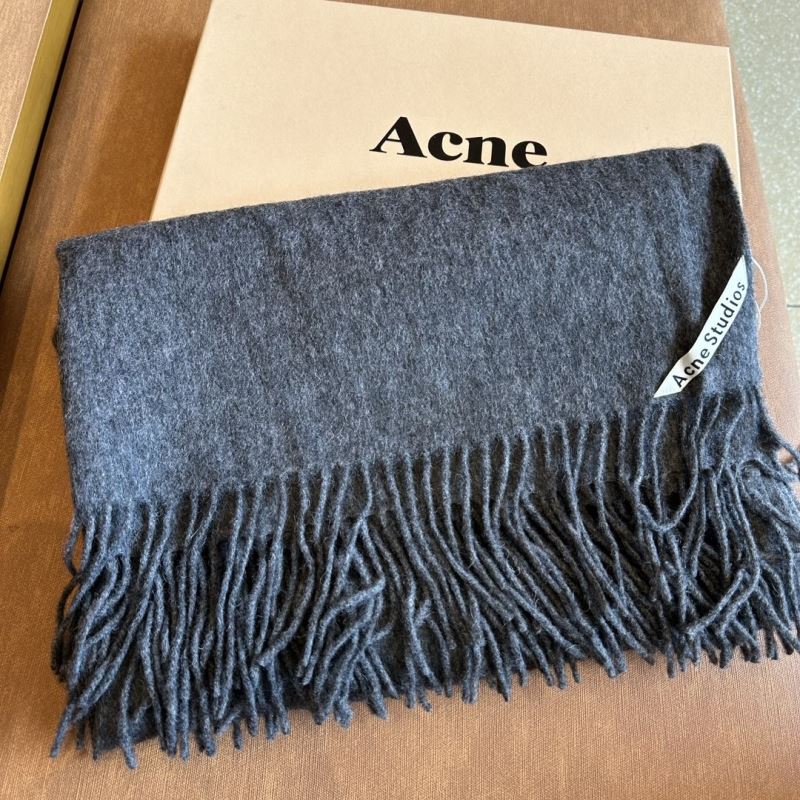 Acne Scarf